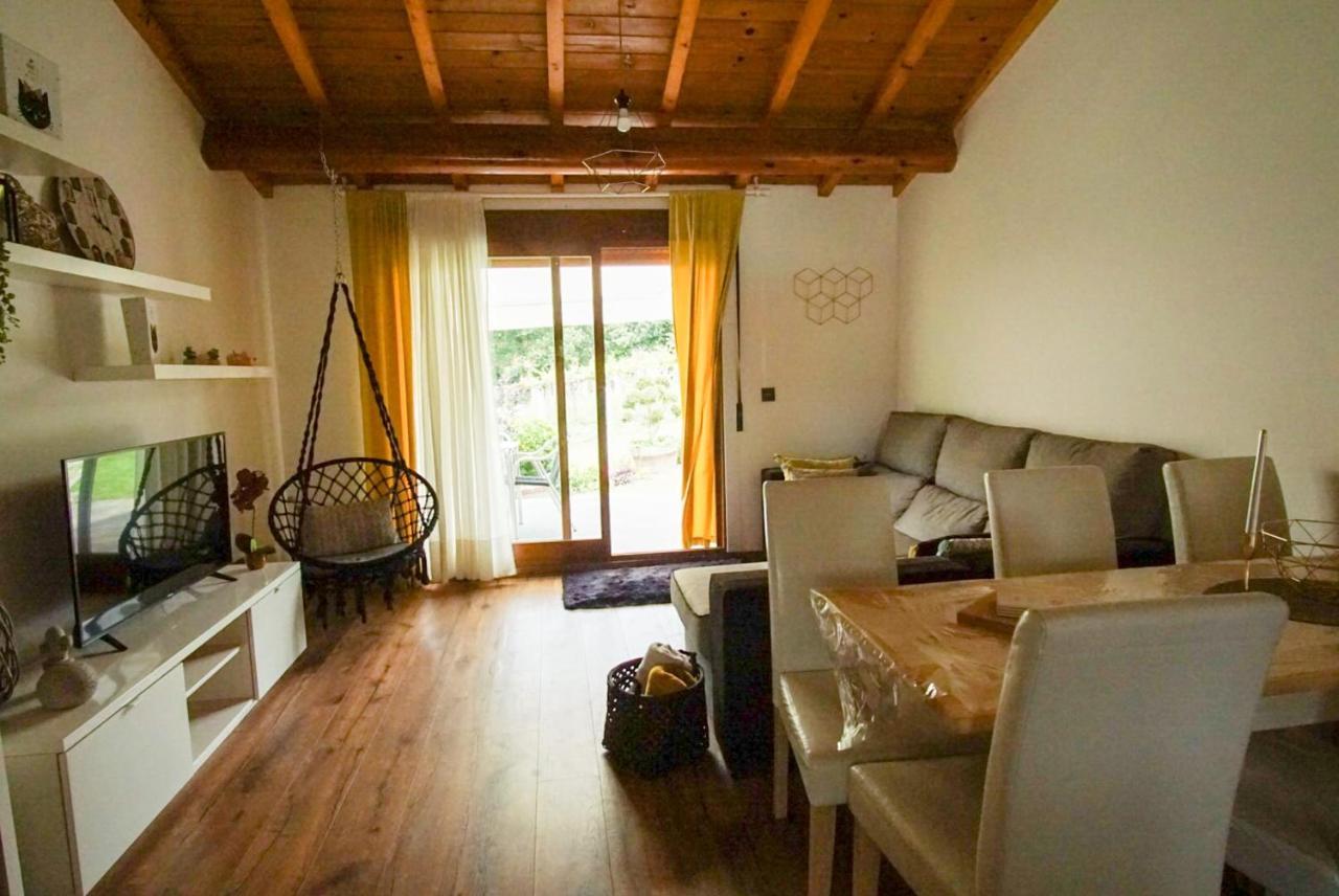 Almademencia Apartment Понтеведра Екстериор снимка