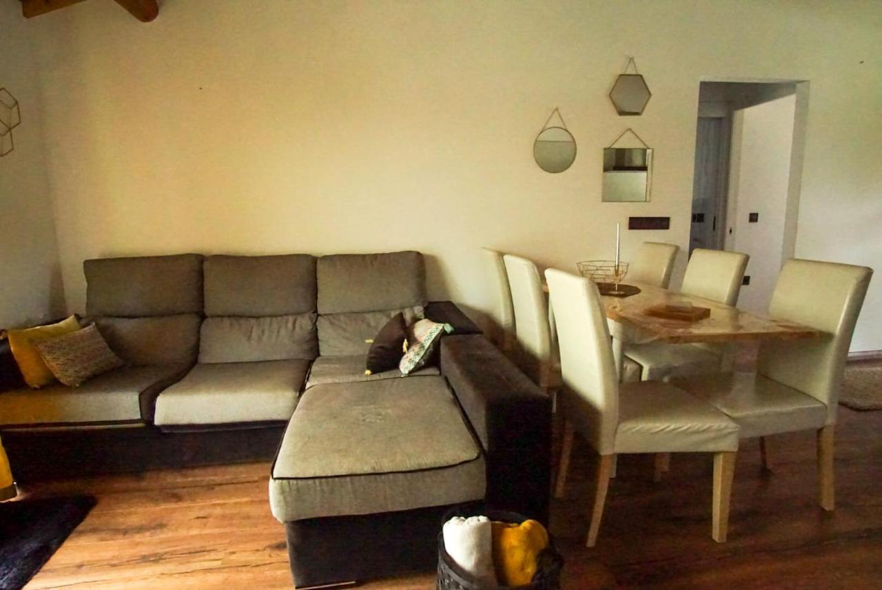 Almademencia Apartment Понтеведра Екстериор снимка